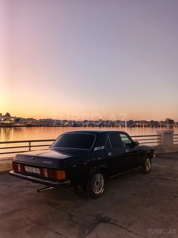 GAZ 3102 "Volga" — foto 3/4