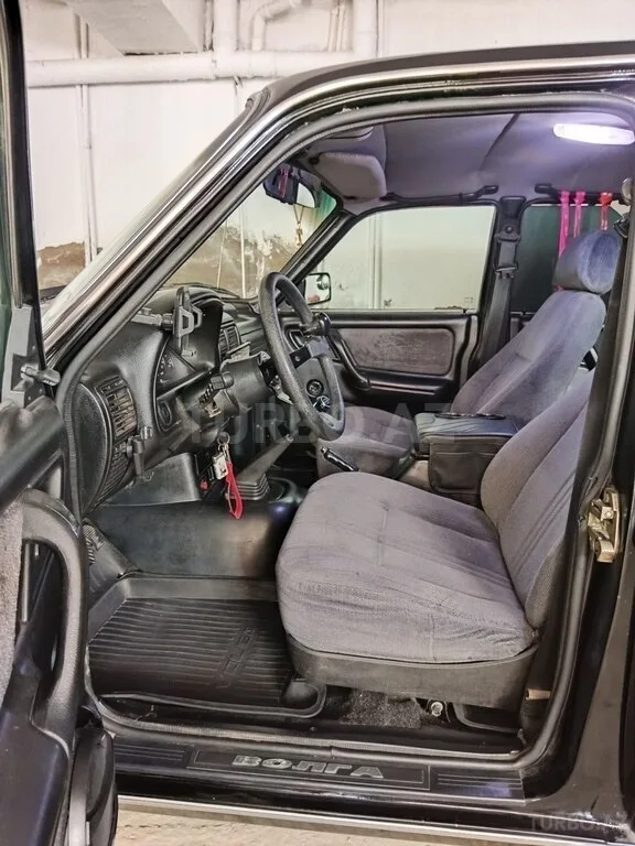 GAZ 3102 "Volga" — foto 4/4