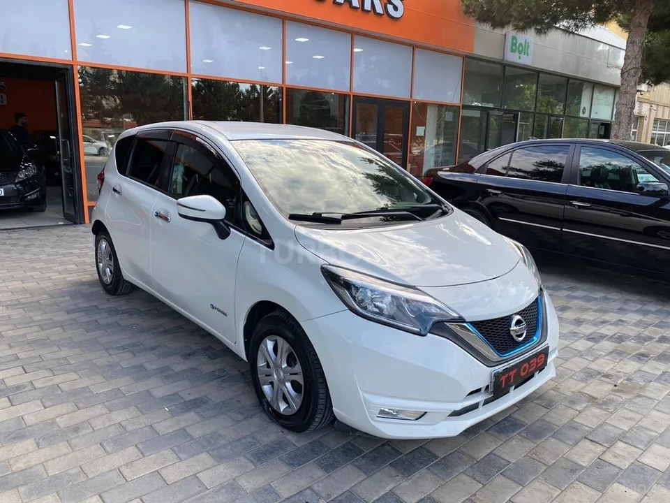 Nissan Note — foto 4/4
