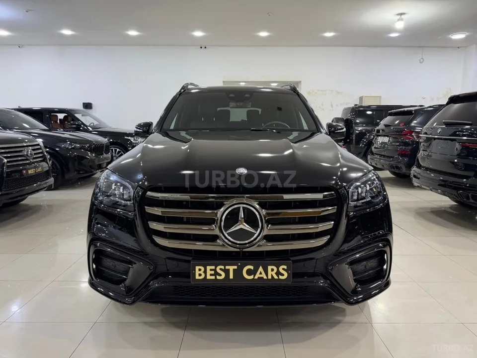 Mercedes GLS 450 4MATIC — foto 1/4