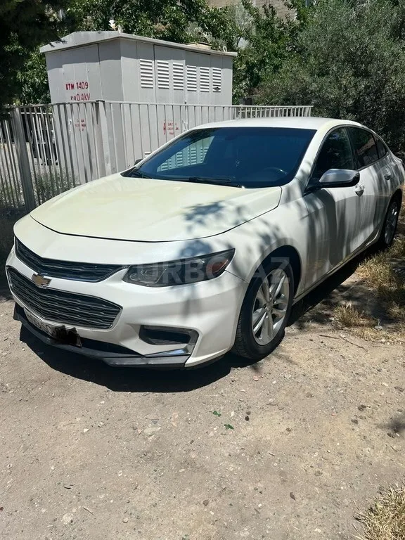 Chevrolet Malibu — foto 2/4