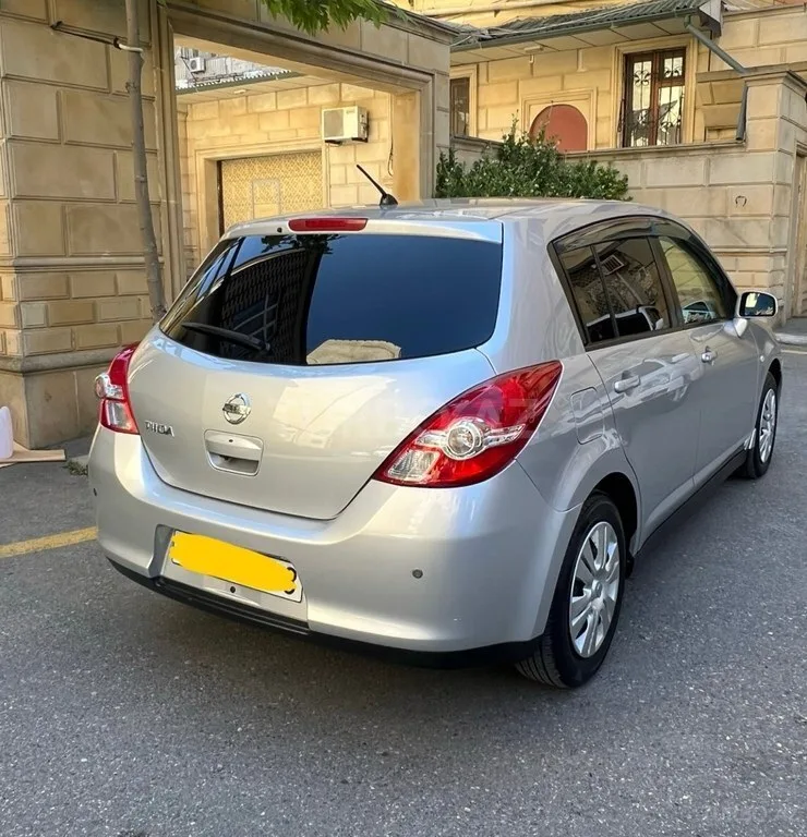 Nissan Tiida — foto 4/4