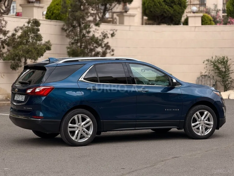 Chevrolet Equinox — foto 3/4