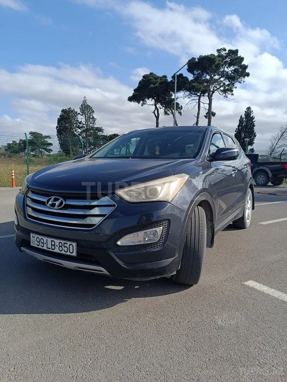 Hyundai Santa Fe — фото 1/4