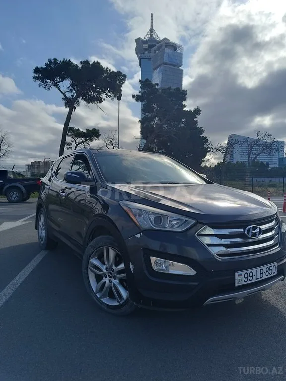 Hyundai Santa Fe — фото 2/4