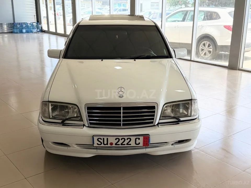Mercedes C 280 — foto 4/4