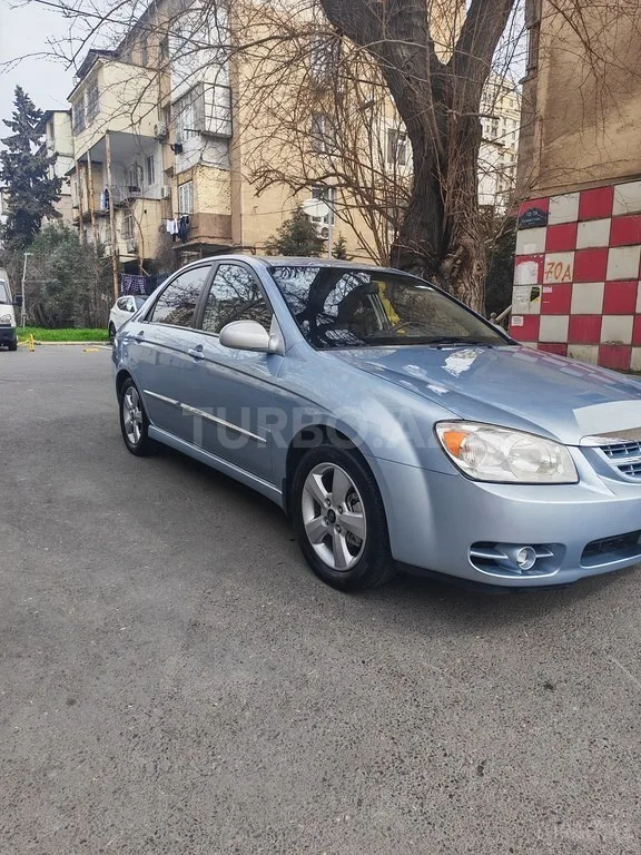 Kia Cerato — foto 2/4