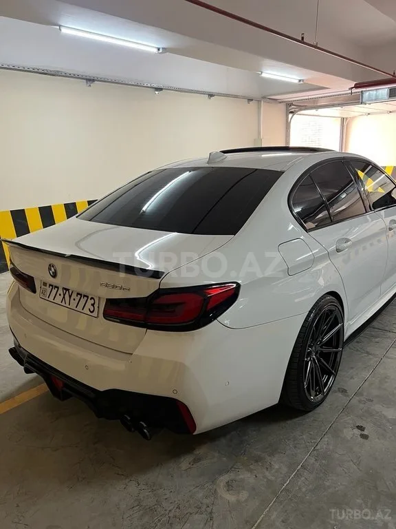 BMW 530e — foto 3/4