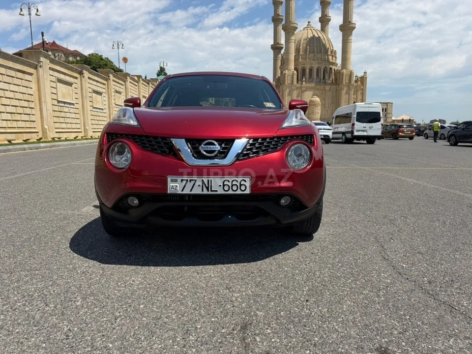 Nissan Juke — foto 1/4