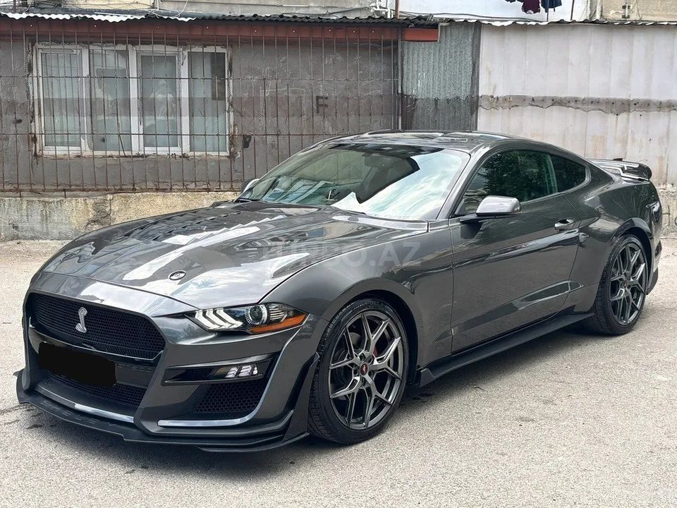 Ford Mustang — foto 3/4