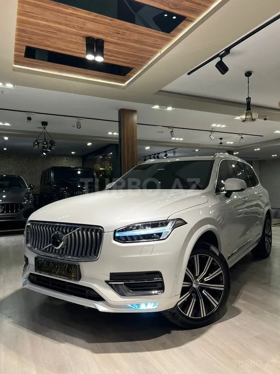 Volvo XC90 — foto 1/4