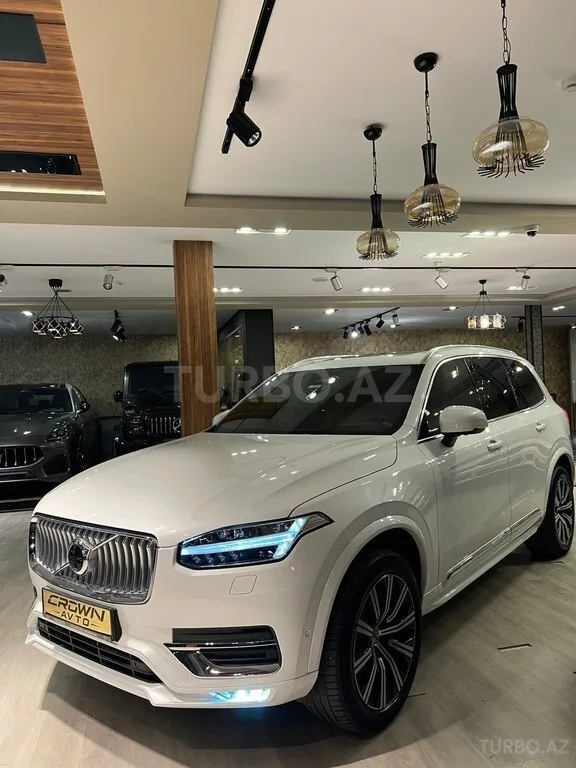 Volvo XC90 — foto 3/4
