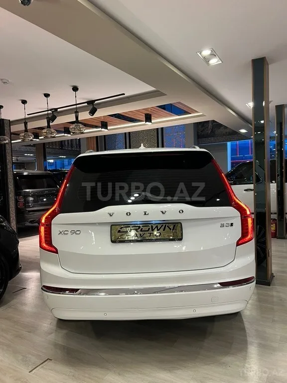 Volvo XC90 — foto 4/4