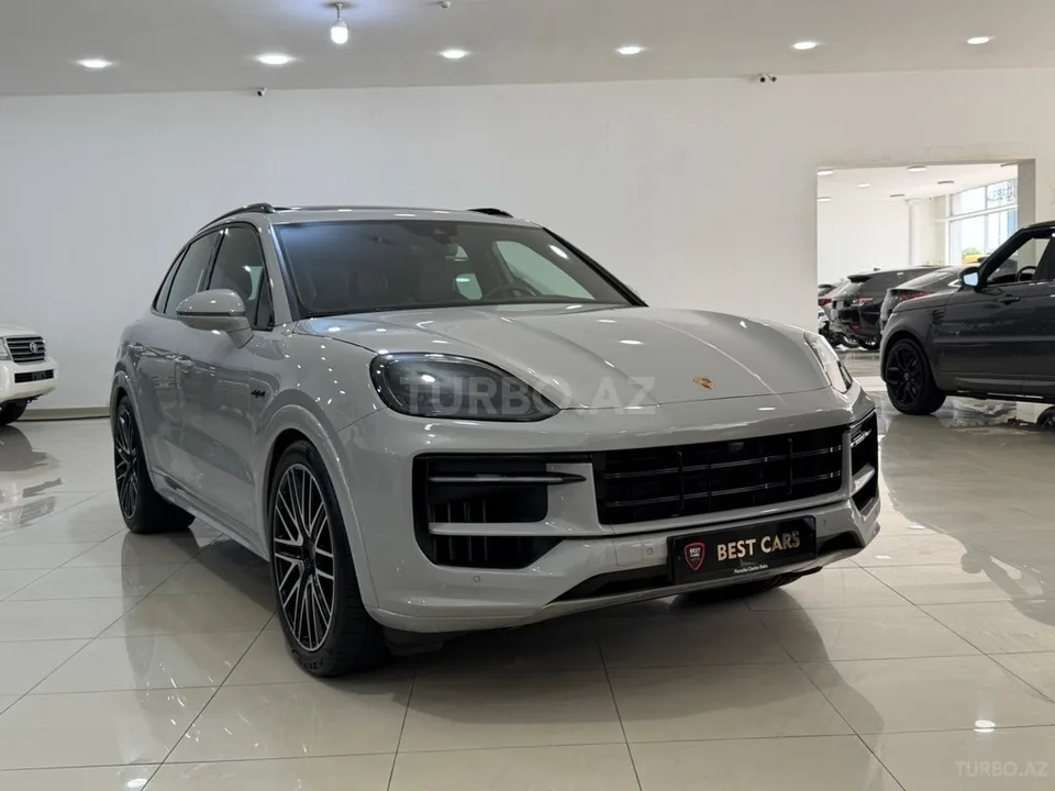 Porsche Cayenne S E-Hybrid — foto 2/4