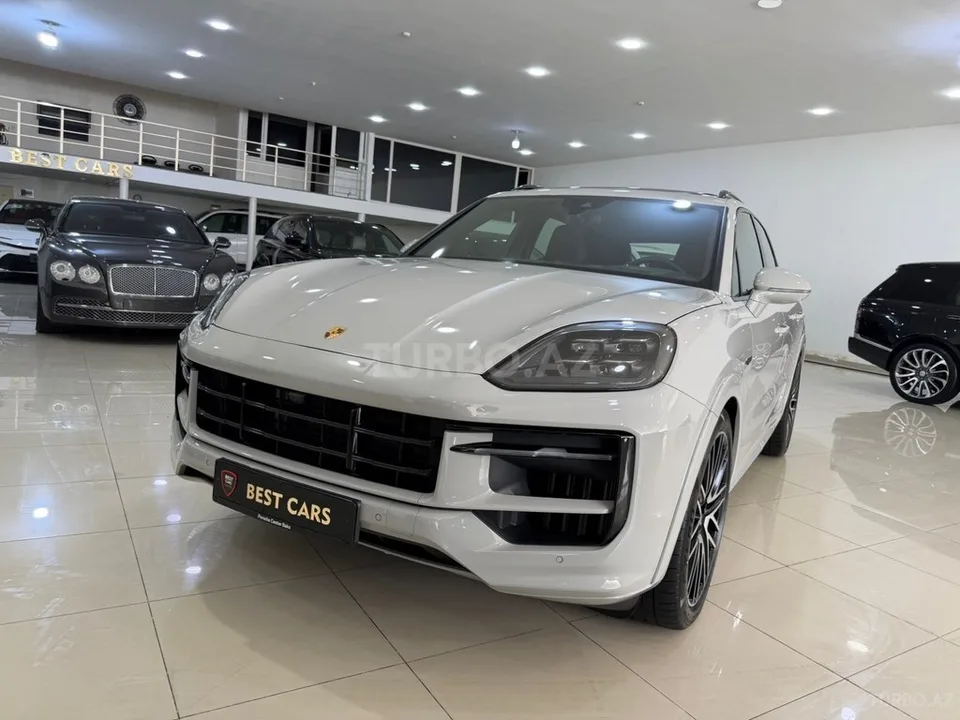Porsche Cayenne S E-Hybrid — foto 3/4