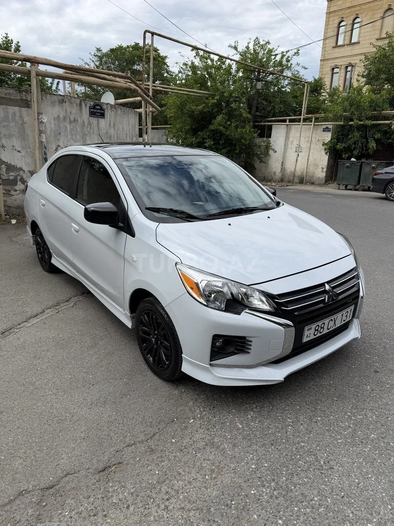 Mitsubishi Mirage — foto 1/4