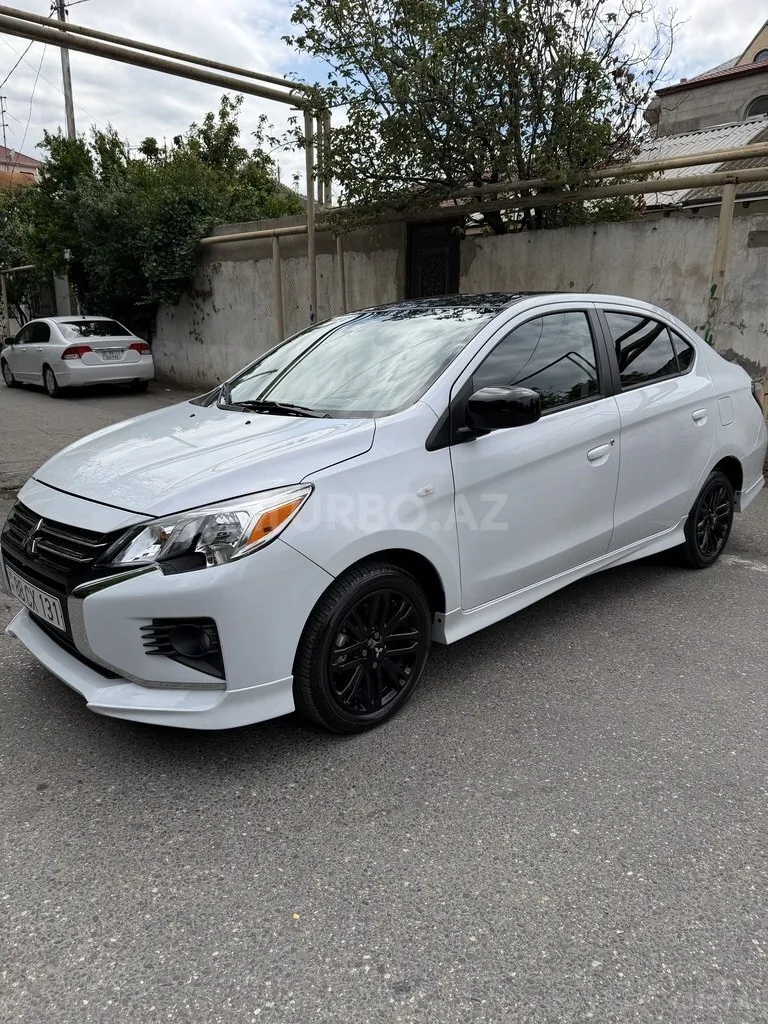 Mitsubishi Mirage — foto 2/4