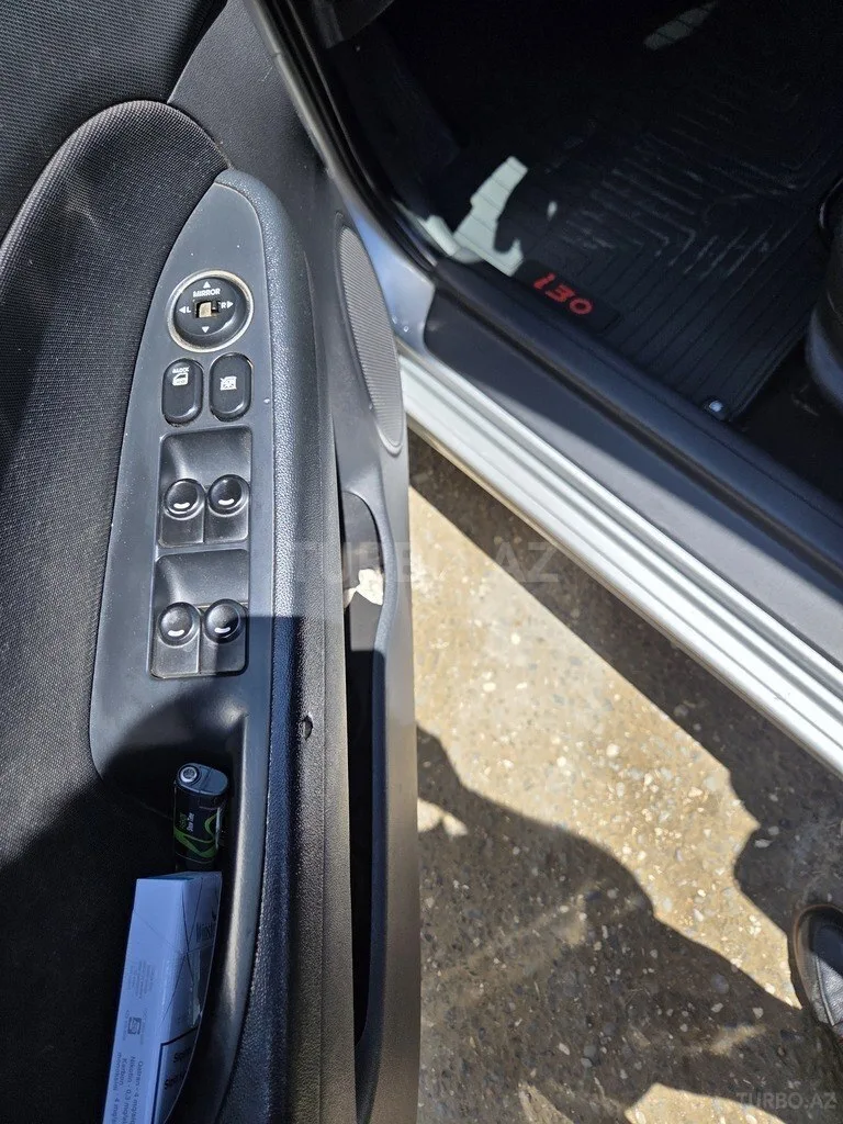 Hyundai i30 — foto 3/4