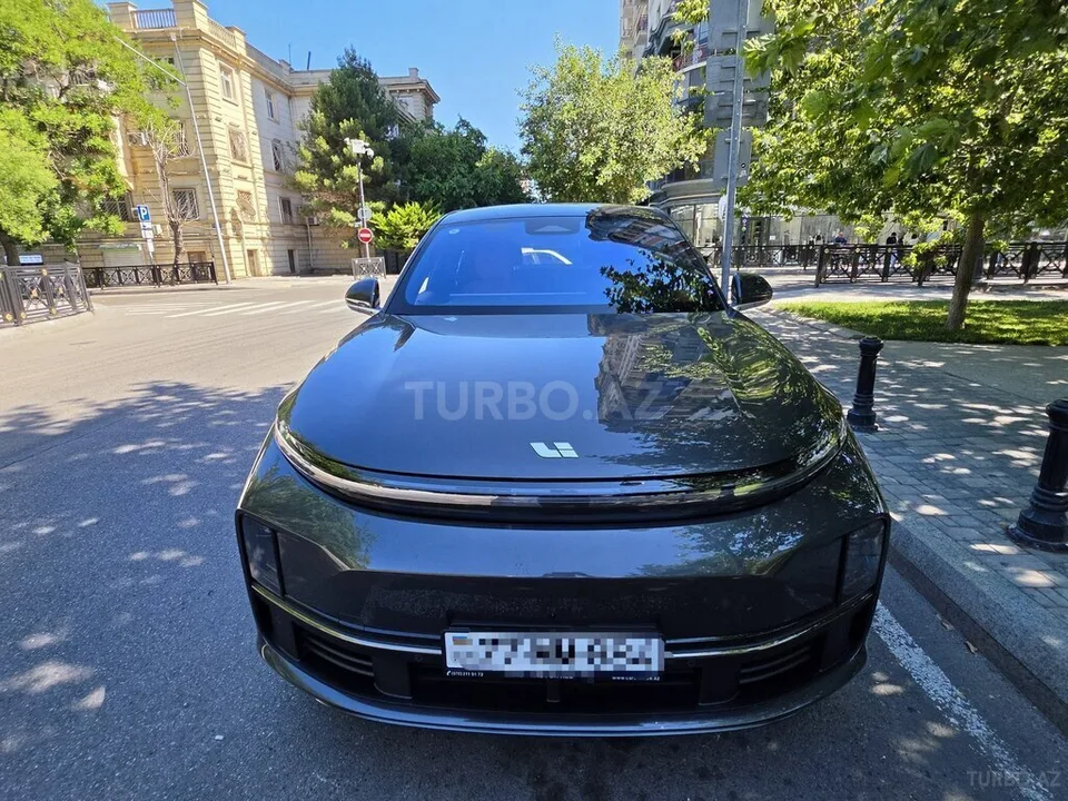 Li Auto L7 — foto 1/4
