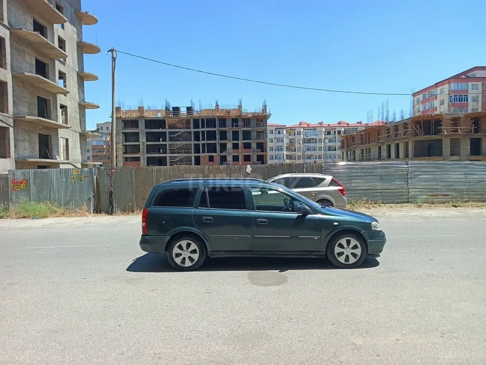 Opel Astra — foto 2/4