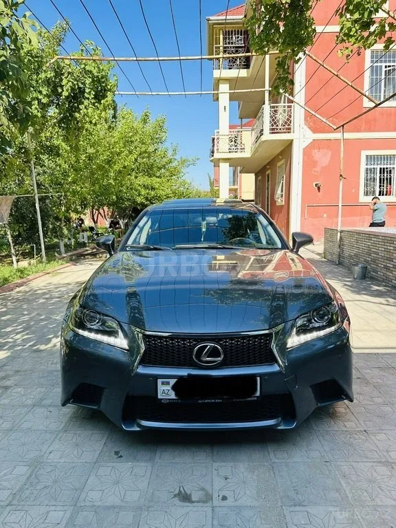 Lexus GS 350 — foto 1/4
