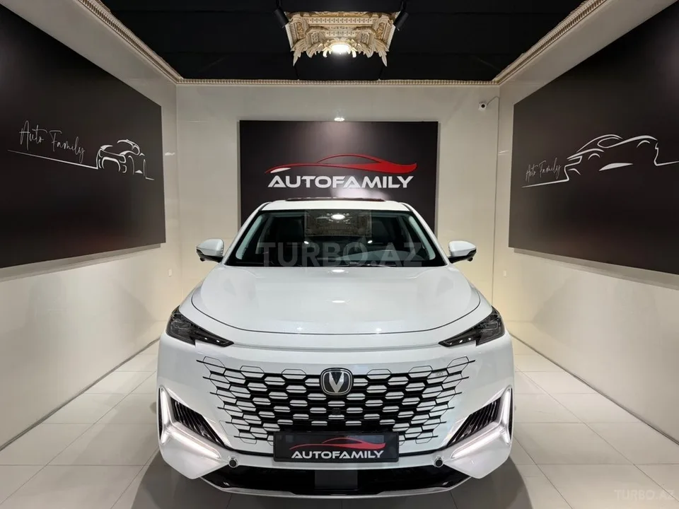 Changan Uni-K iDD — foto 2/4