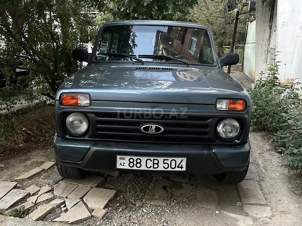LADA (VAZ) Niva — foto 1/4