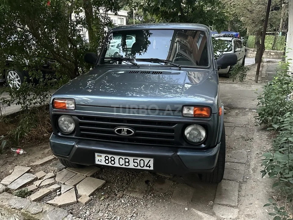 LADA (VAZ) Niva — foto 3/4
