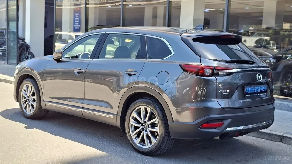 Mazda CX-9 — foto 3/4