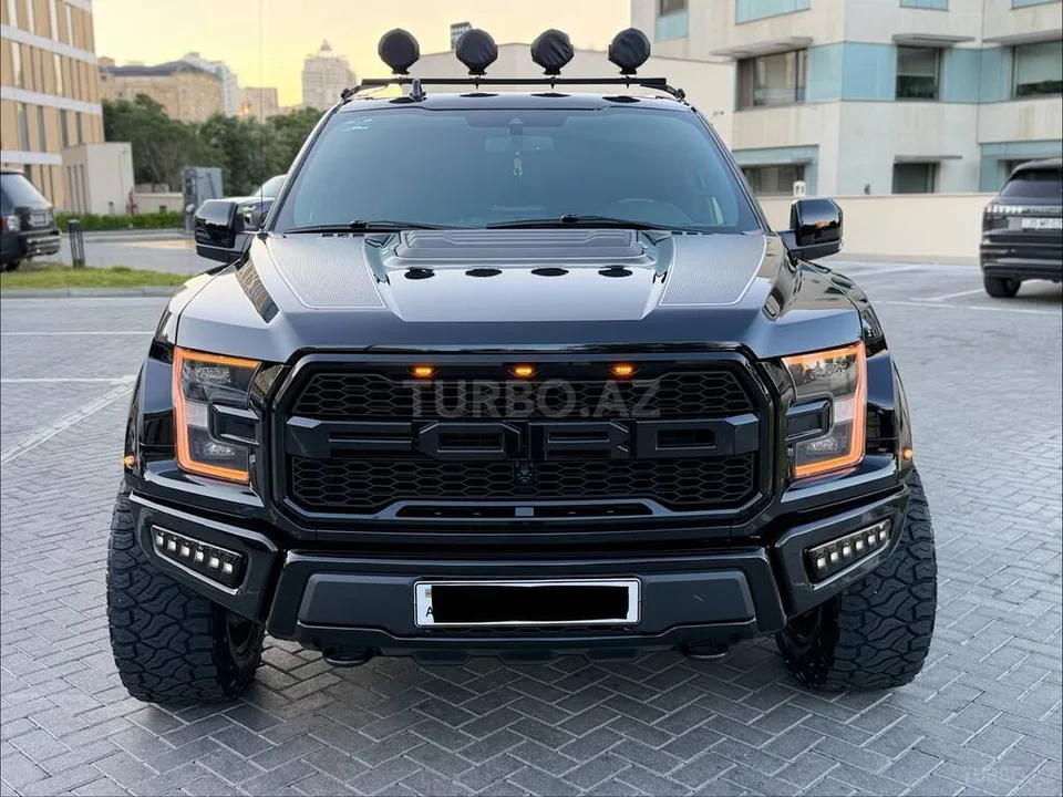 Ford F-150 — foto 1/4