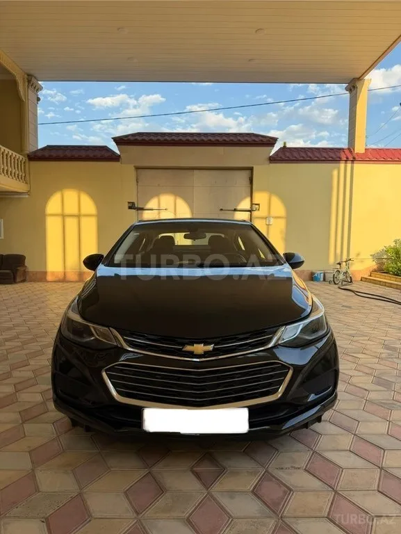 Chevrolet Cruze — foto 1/4