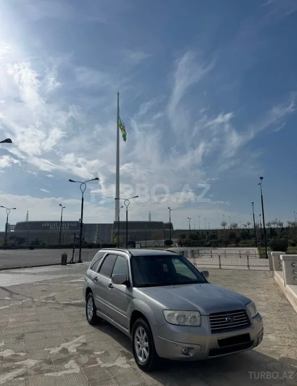 Subaru Forester — foto 3/4