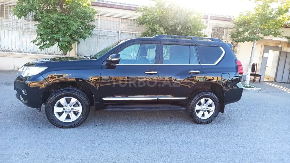 Toyota Land Cruiser Prado — foto 4/4