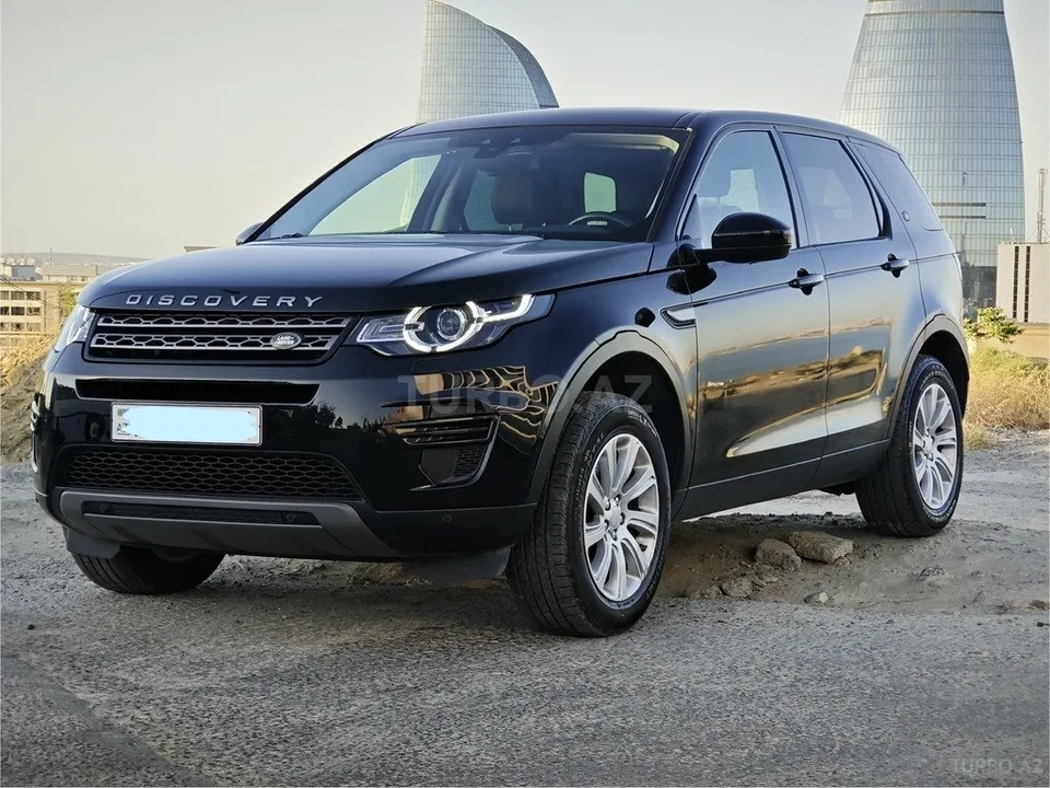 Land Rover Discovery Sport — foto 1/4