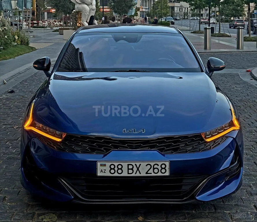 Kia K5 — foto 1/4