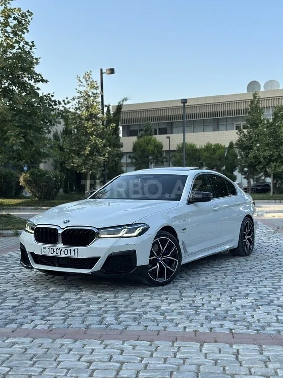 BMW 530e — foto 3/4