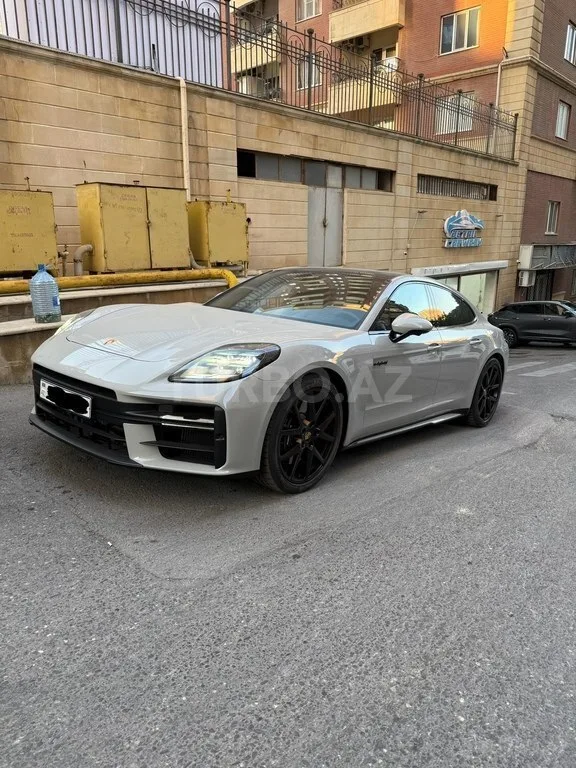 Porsche Panamera 4 E-Hybrid — foto 3/4