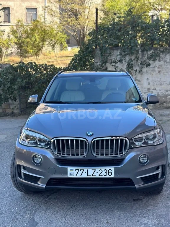 BMW X5 — foto 1/4