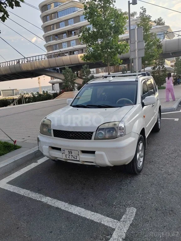 Nissan X-Trail — foto 1/4