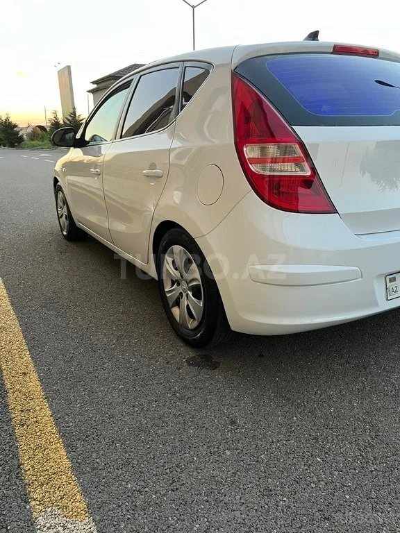 Hyundai i30 — фото 3/4
