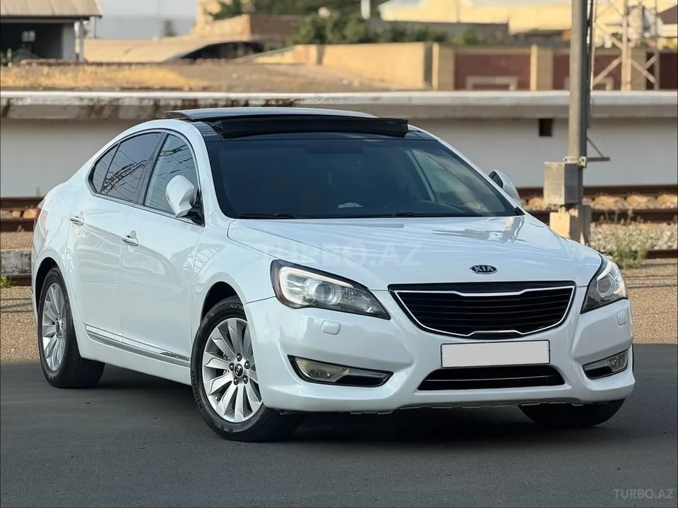 Kia Cadenza — фото 2/4