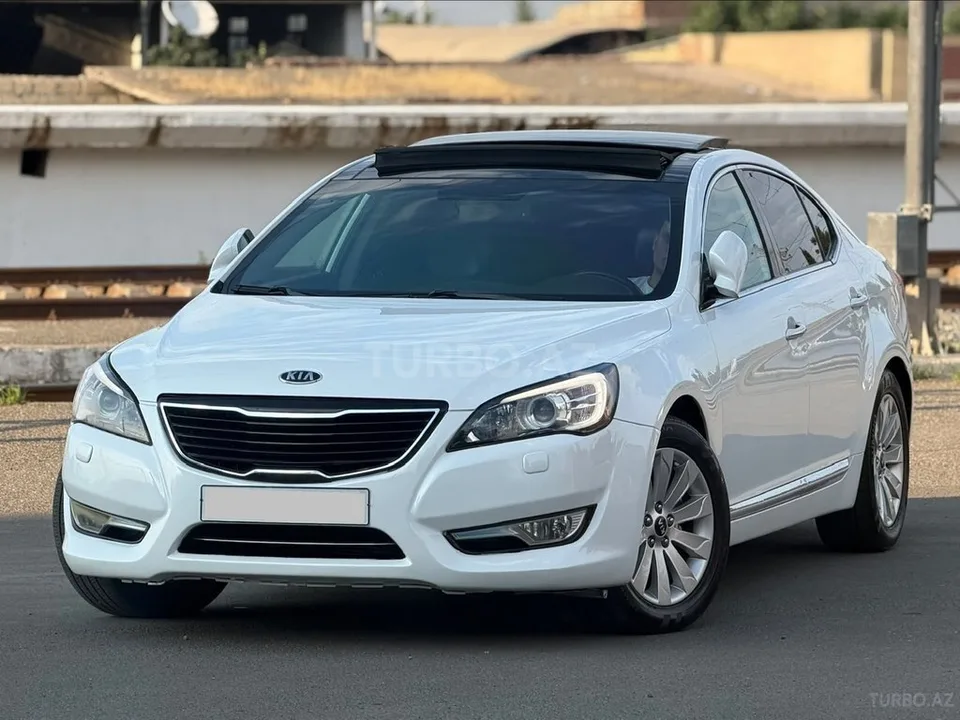 Kia Cadenza — фото 3/4