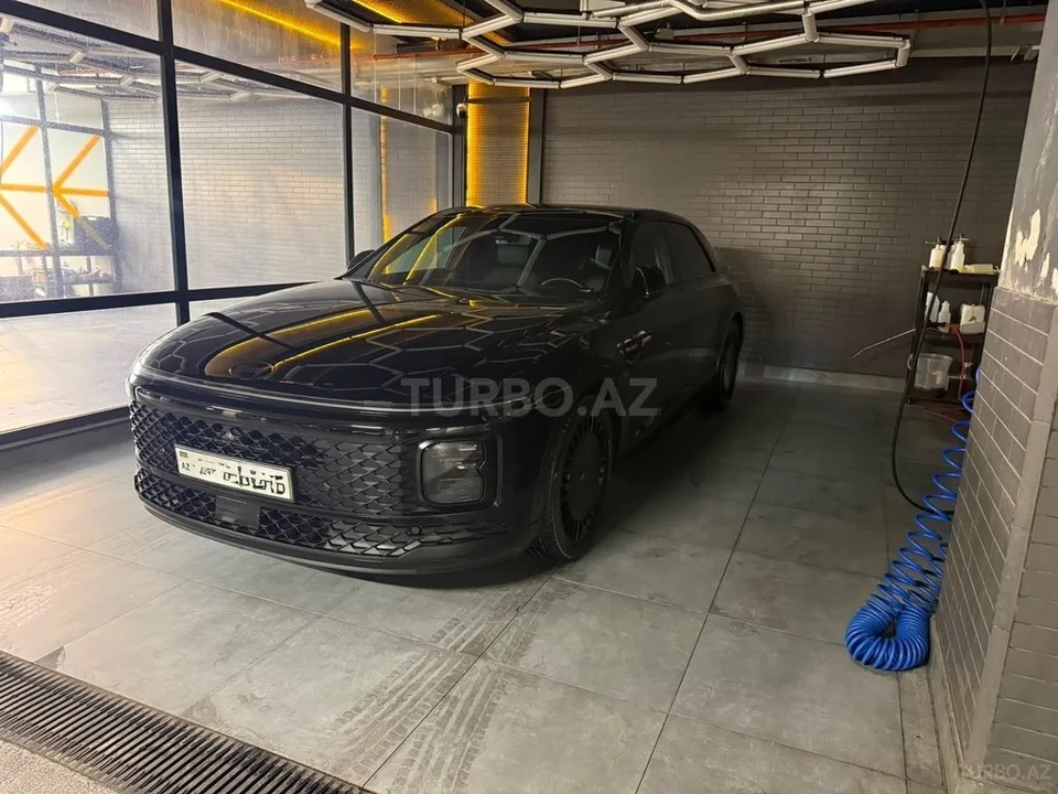 Hyundai Grandeur — foto 2/4