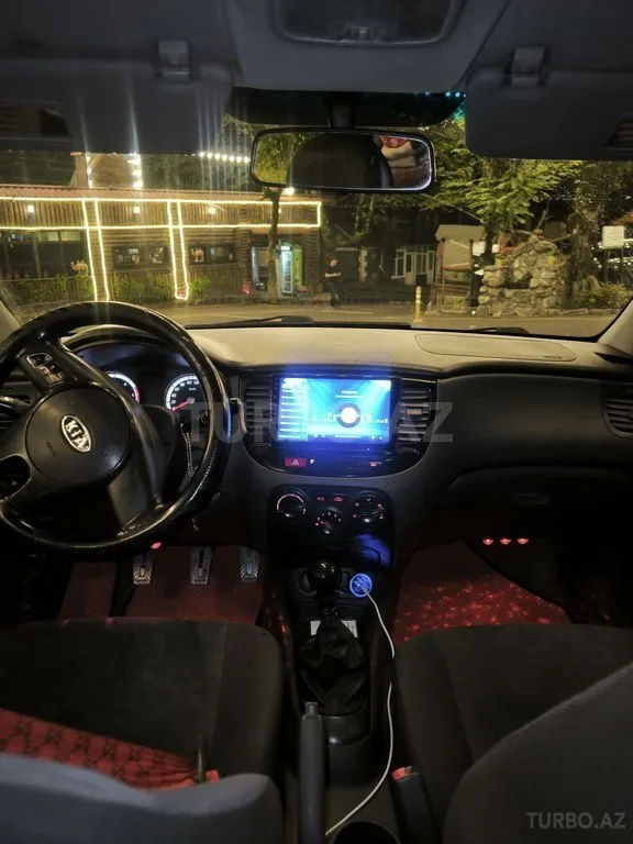 Kia Rio — foto 4/4