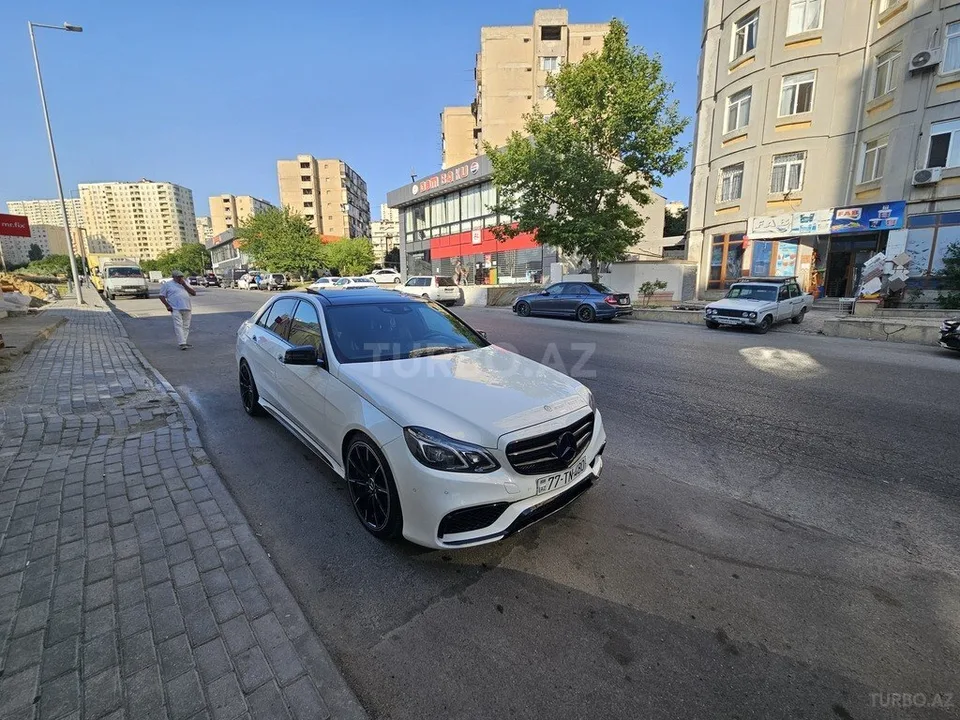 Mercedes E 250 — foto 4/4