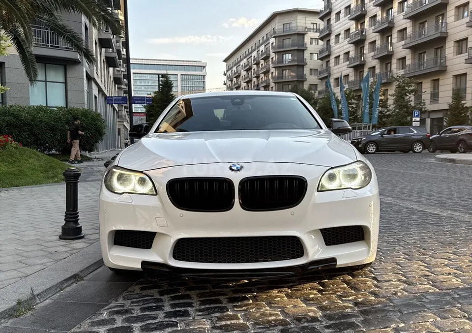 BMW 520d — foto 3/4