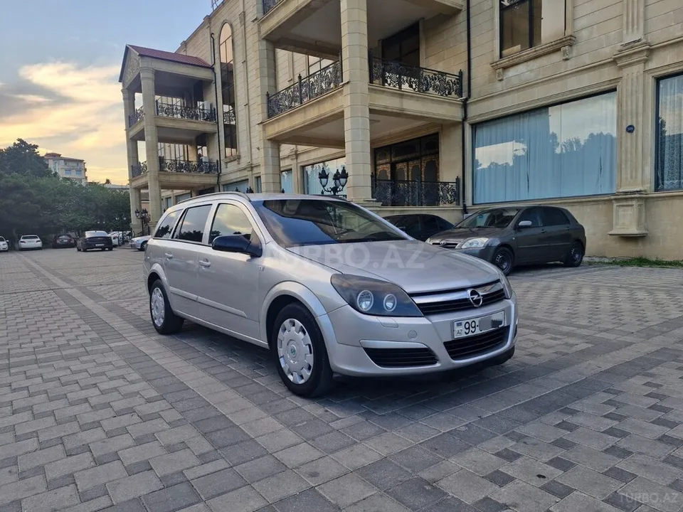 Opel Astra — foto 2/4