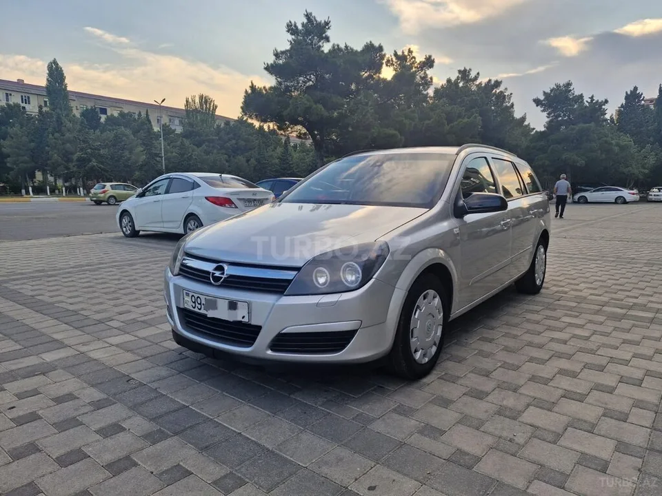 Opel Astra — foto 3/4