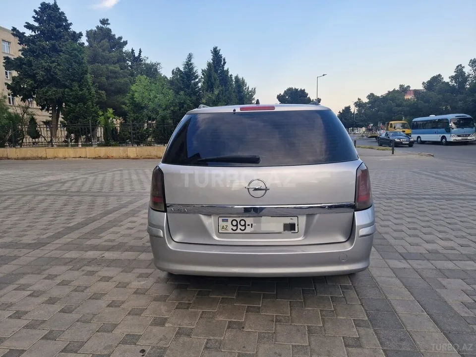 Opel Astra — foto 4/4