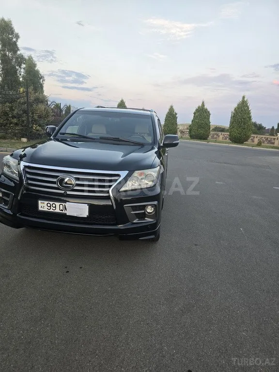 Lexus LX 570 — foto 2/4